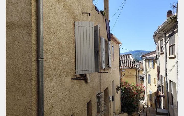 Immeuble   GREOUX-LES-BAINS  155 m2 295 000 € 